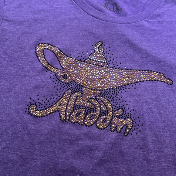Disney Purple Aladdin Rhinestone Genie Lamp T-shirt - Picture 2 of 3